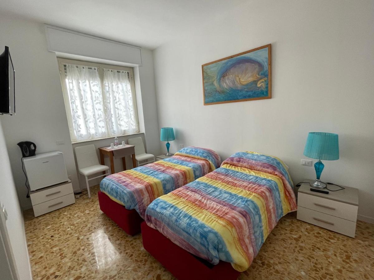 Joys House Bed & Breakfast *
